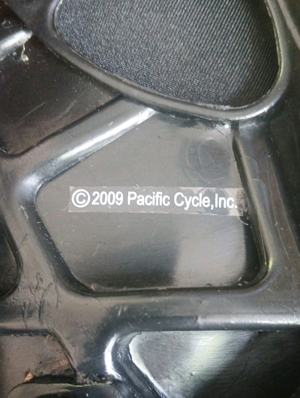 Schwinn Black Bicycle Seat No Pressure Noseless Saddle NWT - Picture 10 of 16